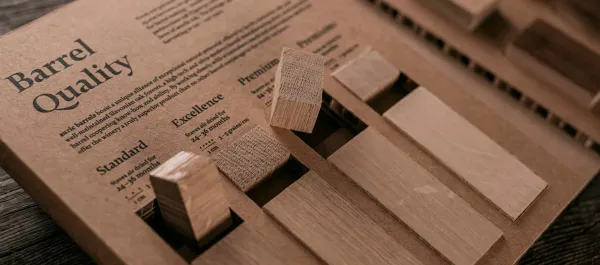 c.  DREVENÝ DUBOVÝ SUD 2 500 L - okrúhly 5