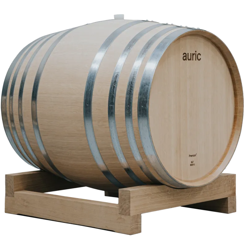 4.  DREVENÝ DUBOVÝ SUD  500 L